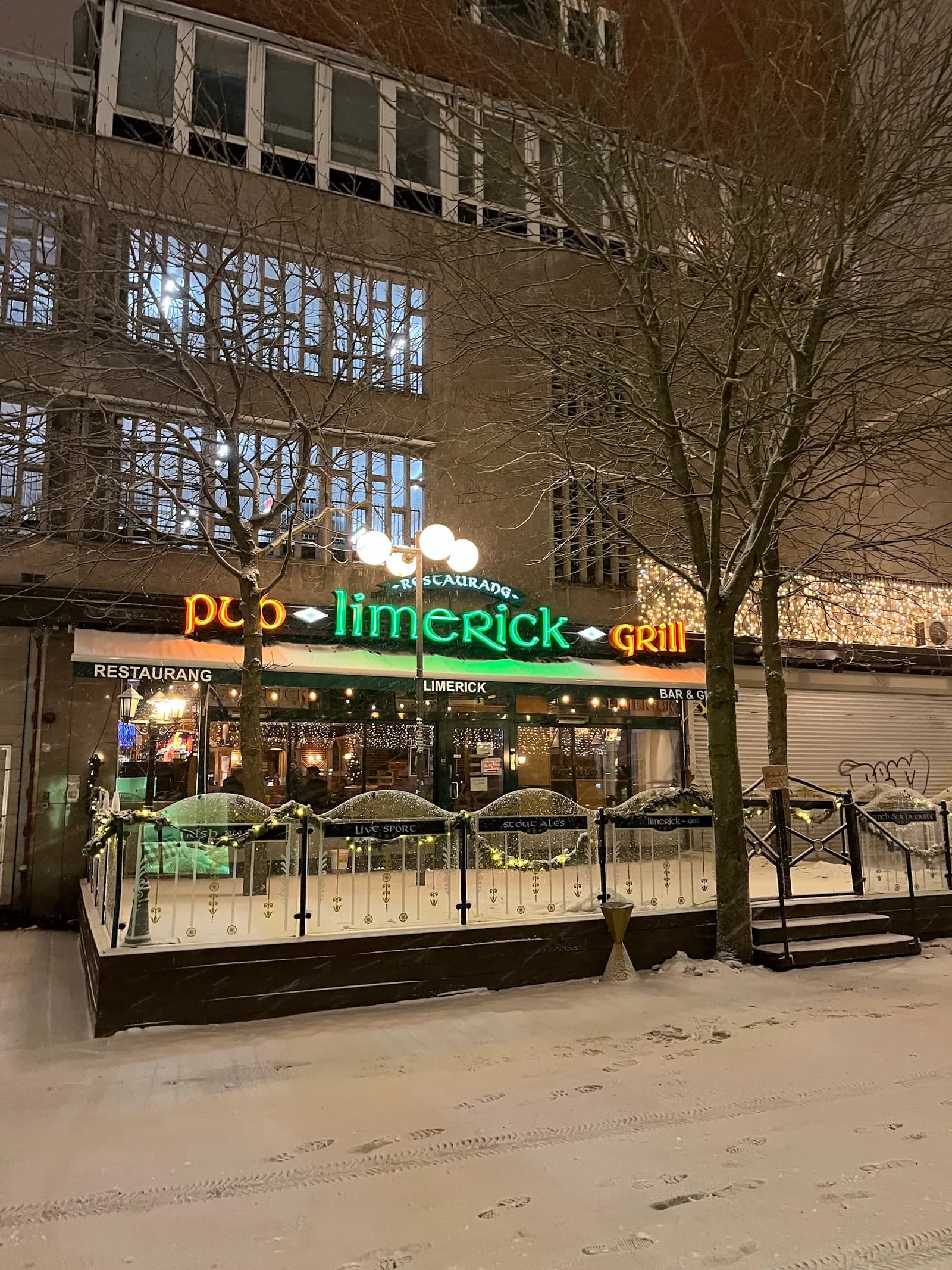 Limerick Bar & Grill